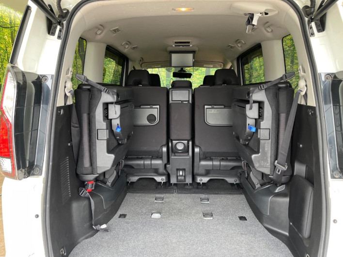 2019 Nissan Serena DAA-GFC27 (UW-69ef5817918ba)[5]