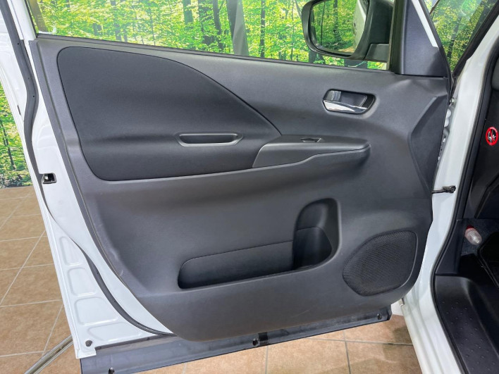 2019 Nissan Serena DAA-GFC27 (UW-69ef5817918ba)[20]