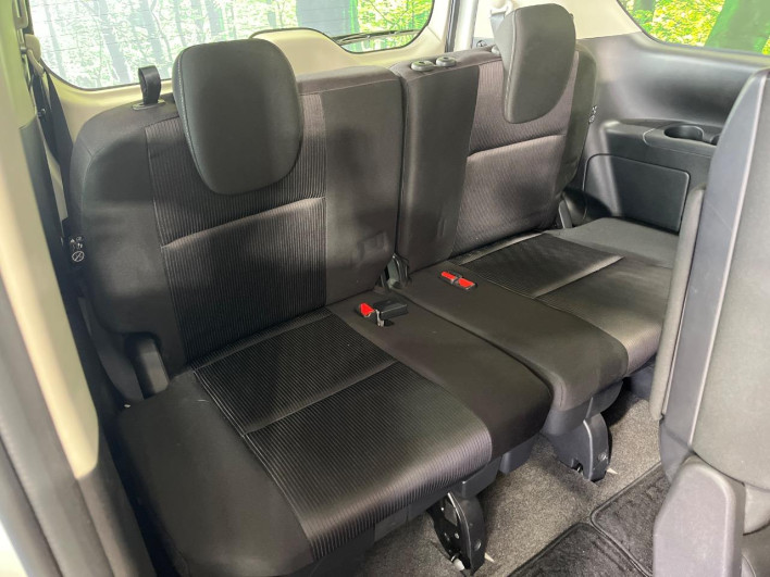 2019 Nissan Serena DAA-GFC27 (UW-69ef5817918ba)[19]