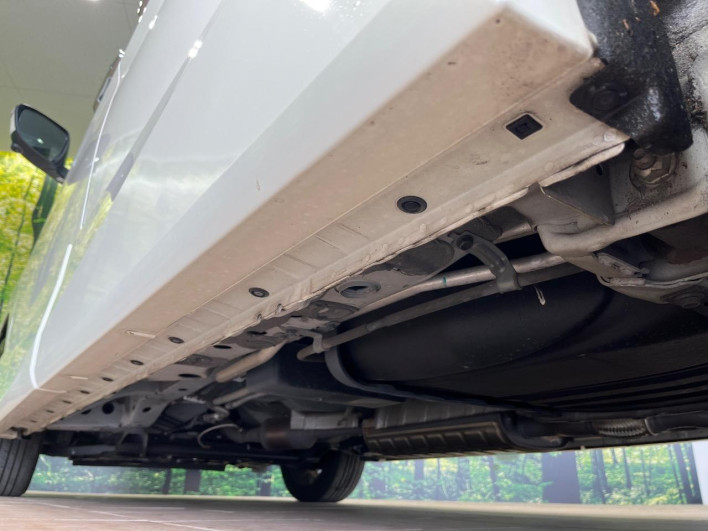 2019 Nissan Serena DAA-GFC27 (UW-69ef5817918ba)[11]