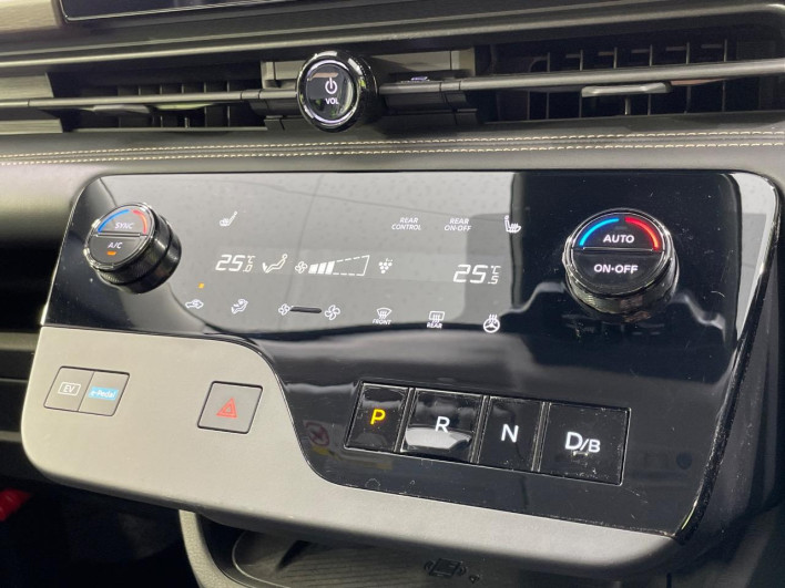 2023 Nissan Serena 6AA-GFC28 (UW-69ef5819a517b)[28]