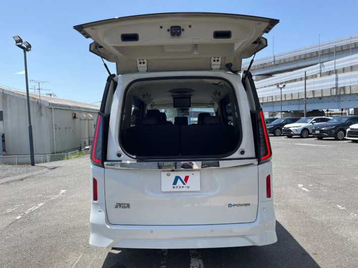 2023 Nissan Serena 6AA-GFC28 (UW-69ef581a7890d)[24]