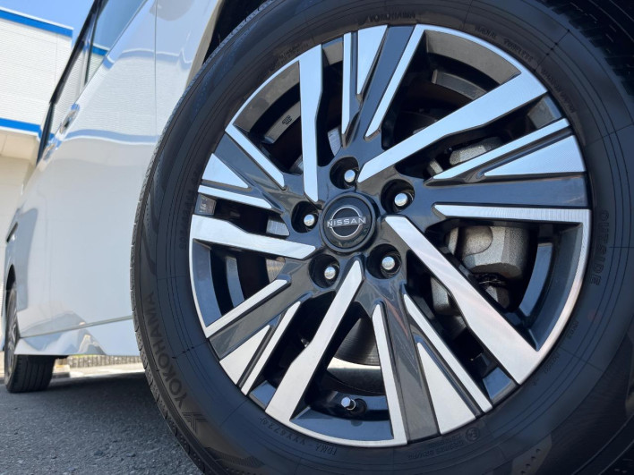 2023 Nissan Serena 6AA-GFC28 (UW-69ef581a7890d)[16]