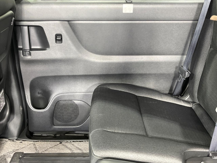 2024 Nissan Serena 6AA-GFC28 (UW-69ef581cef3f5)[27]