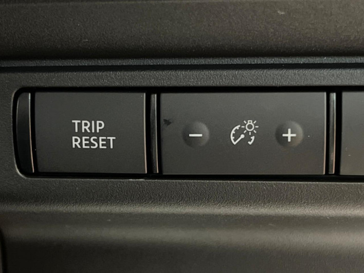 2025 Nissan Serena 6AA-GFC28 (UW-69ef581d1dfdd)[24]