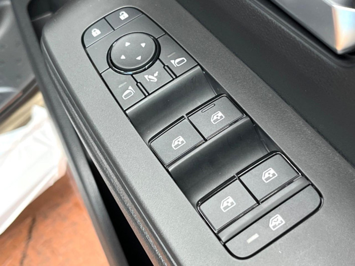 2025 Nissan Serena 6AA-GFC28 (UW-69ef581d1dfdd)[22]