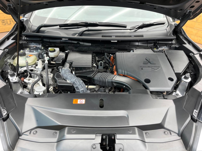 2022 Mitsubishi OUTLANDER PHEV 5LA-GN0W (UW-69ef581e99448)[4]