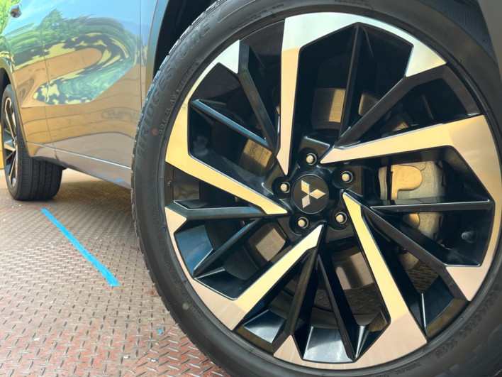 2022 Mitsubishi OUTLANDER PHEV 5LA-GN0W (UW-69ef581e99448)[14]