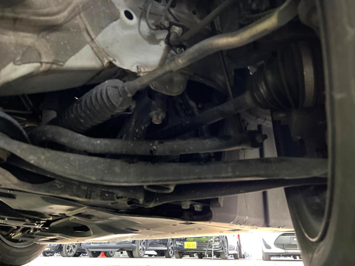 2013 Honda Fit Hybrid DAA-GP5 (UW-69ef581f238ff)[25]