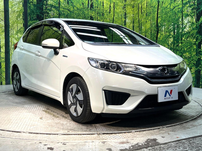 2013 Honda Fit Hybrid DAA-GP5 (UW-69ef581f238ff)[22]