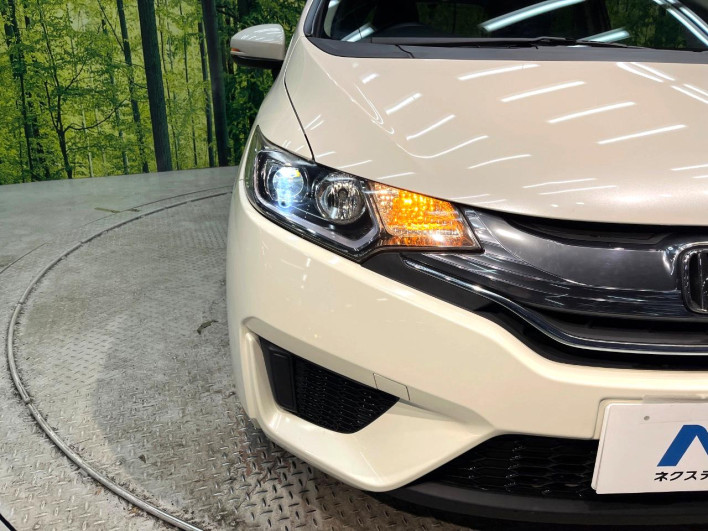 2013 Honda Fit Hybrid DAA-GP5 (UW-69ef581f238ff)[29]