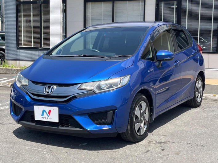 2014 Honda Fit Hybrid DAA-GP5 (UW-69ef581f8f147)[4]