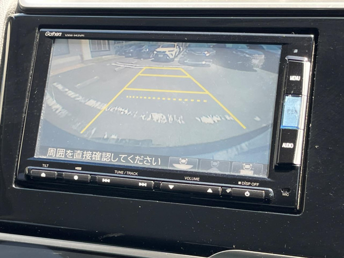 2014 Honda Fit Hybrid DAA-GP5 (UW-69ef581f8f147)[29]