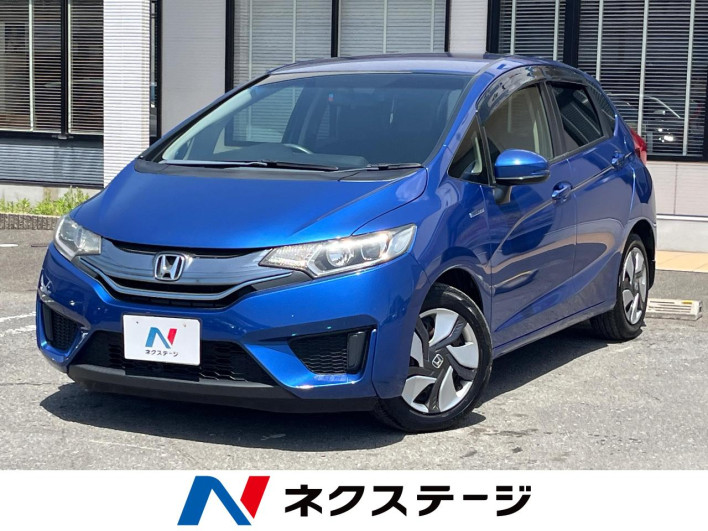 2014 Honda Fit Hybrid DAA-GP5 (UW-69ef581f8f147)[3]