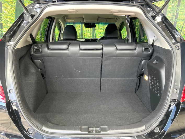 2016 Honda Fit Hybrid DAA-GP5 (UW-69ef581fbb524)[27]