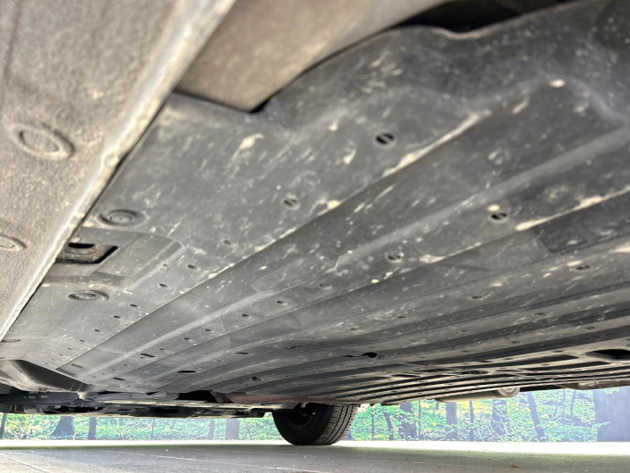 2016 Honda Fit Hybrid DAA-GP5 (UW-69ef581fbb524)[24]