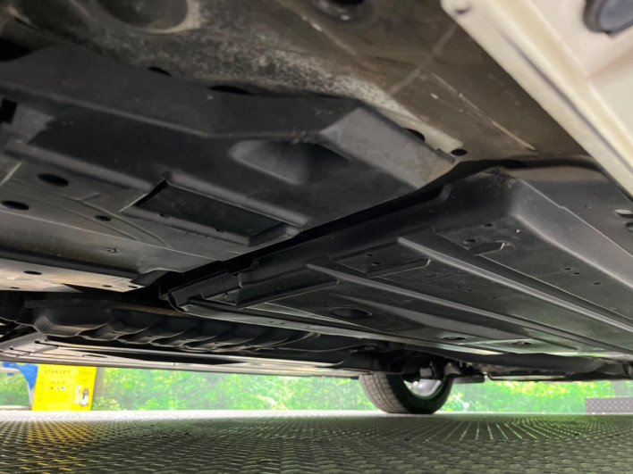 2014 Subaru Impreza Sport DBA-GP7 (UW-69ef5820a9cd9)[22]