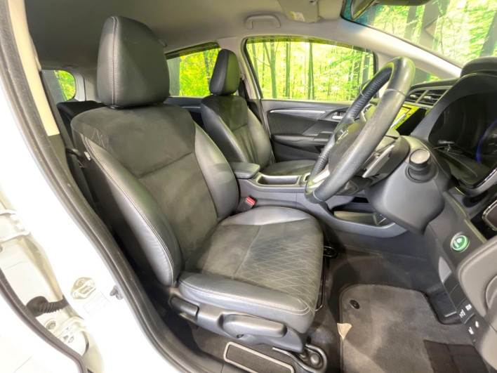 2015 Honda SHUTTLE DAA-GP7 (UW-69ef58215dd0a)[26]