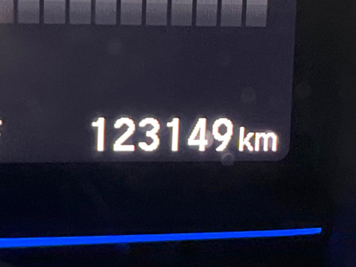 2015 Honda SHUTTLE DAA-GP7 (UW-69ef58215dd0a)[2]