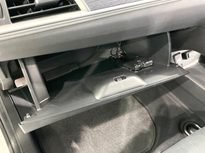 2015 Honda SHUTTLE DAA-GP7 (UW-69ef58215dd0a)[4]