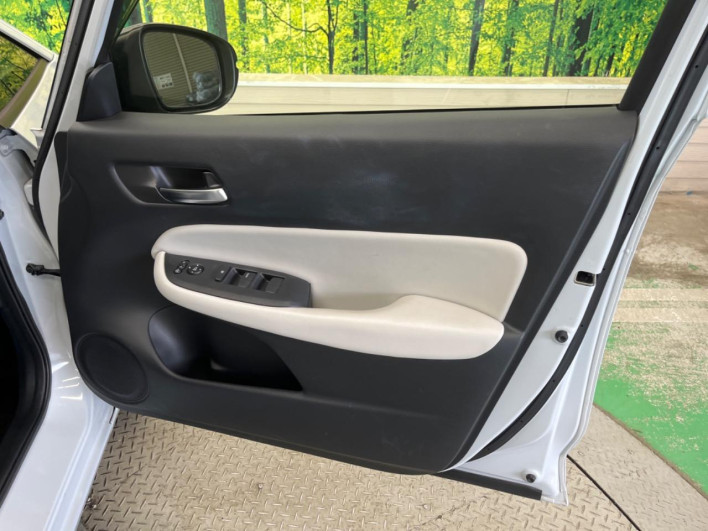 2020 Honda Fit 6AA-GR3 (UW-69ef58220f07c)[19]