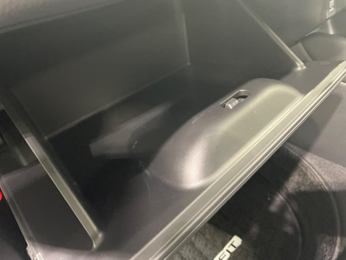 2020 Honda Fit 6AA-GR3 (UW-69ef58222443e)[10]