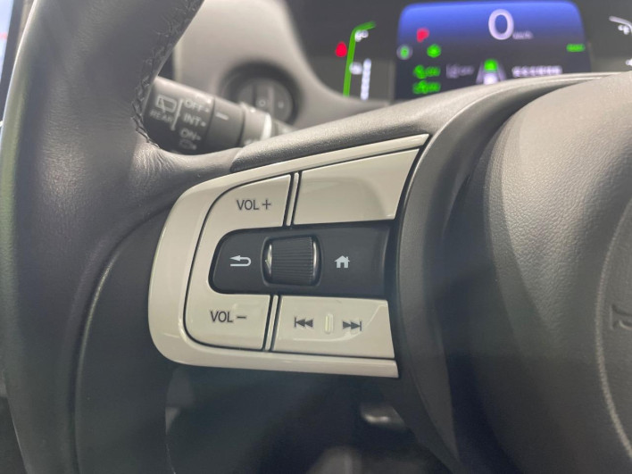 2020 Honda Fit 6AA-GR3 (UW-69ef58222443e)[28]