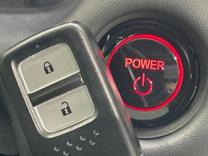 2020 Honda Fit 6AA-GR3 (UW-69ef58222443e)[25]