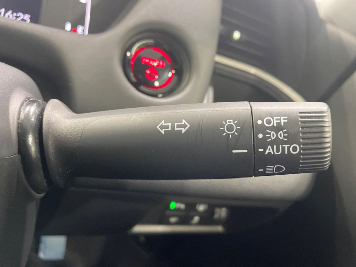 2020 Honda Fit 6AA-GR3 (UW-69ef58222443e)[29]