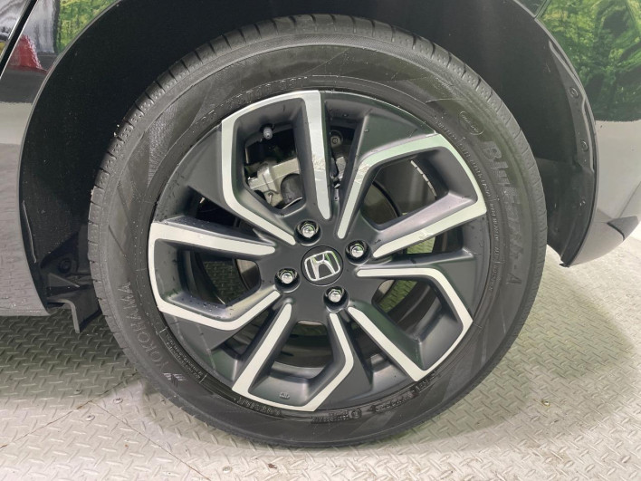 2020 Honda Fit 6AA-GR3 (UW-69ef58222443e)[8]