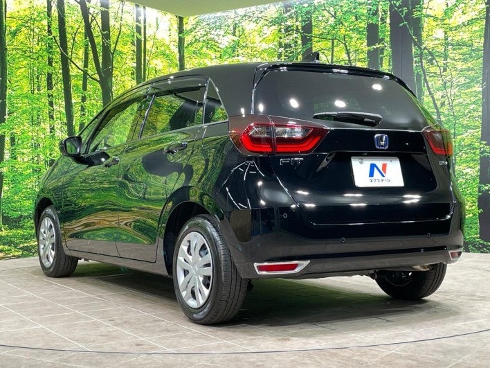 2022 Honda Fit 6AA-GR3 (UW-69ef582290eb4)[18]
