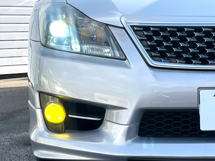 2010 Toyota Crown DBA-GRS200 (UW-69ef58243e14b)[11]