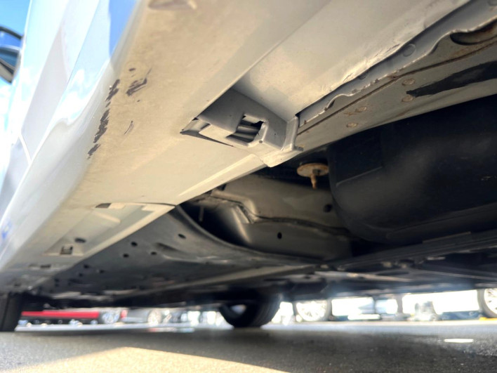 2010 Toyota Crown DBA-GRS200 (UW-69ef58243e14b)[16]