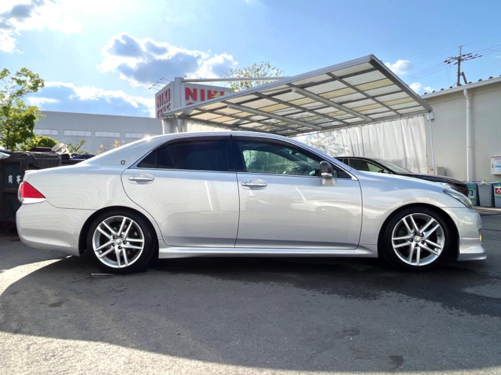 2010 Toyota Crown DBA-GRS200 (UW-69ef58243e14b)[26]