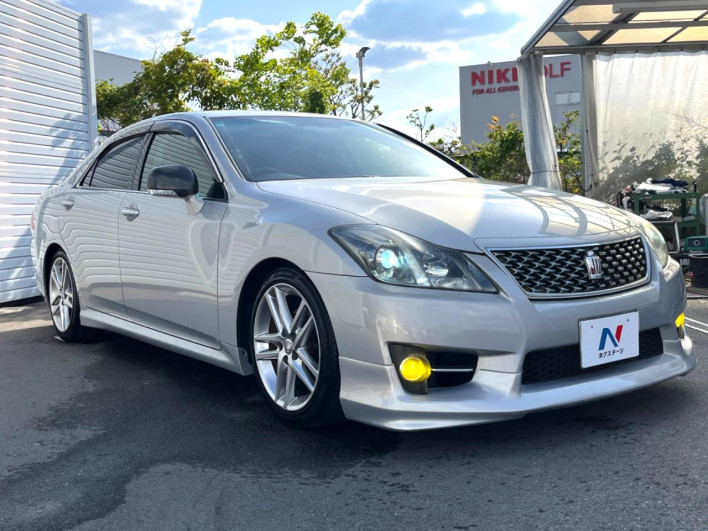 2010 Toyota Crown DBA-GRS200 (UW-69ef58243e14b)[27]
