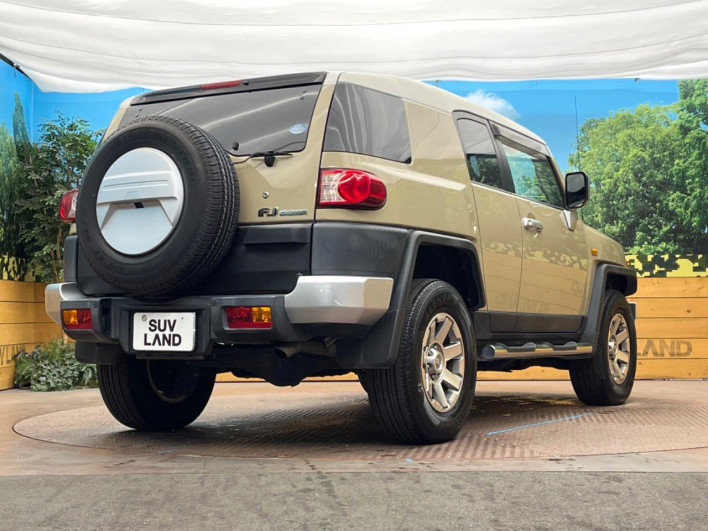 2017 Toyota FJ CRUISER CBA-GSJ15W (UW-69ef5824dc566)[16]