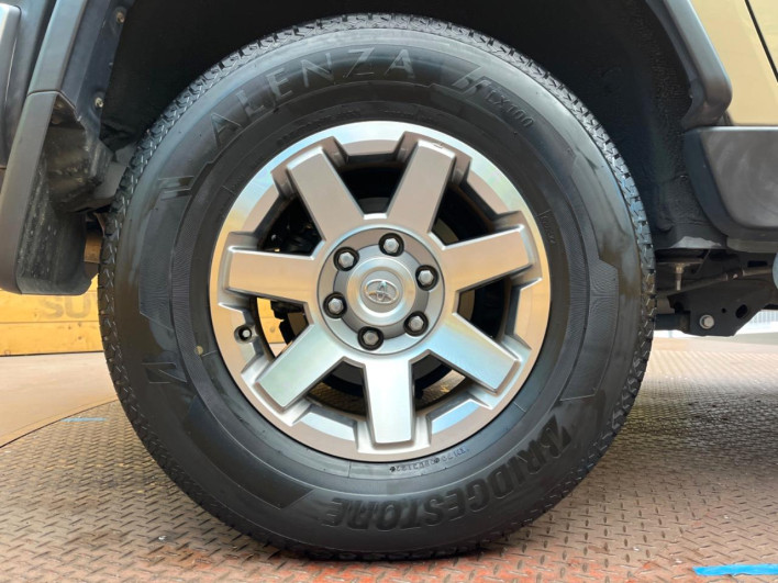 2017 Toyota FJ CRUISER CBA-GSJ15W (UW-69ef5824dc566)[4]