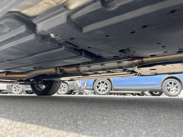 2017 Subaru XV DBA-GT7 (UW-69ef58266986a)[16]