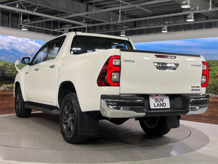 2022 Toyota Hilux 3DF-GUN125 (UW-69ef582a1c596)[22]