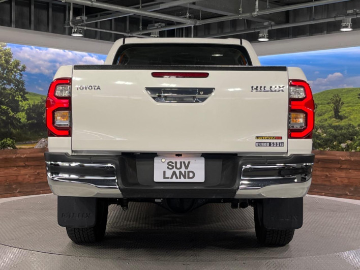 2022 Toyota Hilux 3DF-GUN125 (UW-69ef582a1c596)[21]
