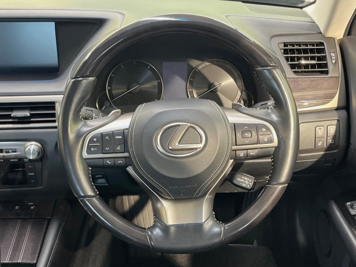 2017 Lexus GS DAA-GWL10 (UW-69ef582acb7e6)[28]