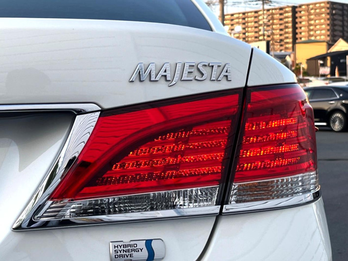 2017 Toyota Crown Majesta DAA-GWS214 (UW-69ef582b86a03)[21]