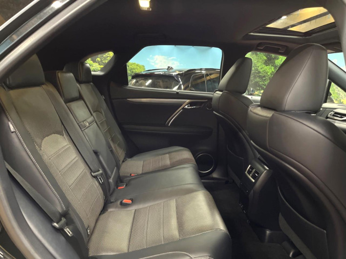 2020 Lexus RX DAA-GYL20W (UW-69ef582c29ea8)[26]