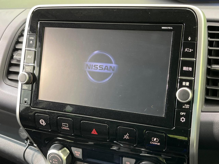 2018 Nissan Serena DAA-HC27 (UW-69ef583022dab)[24]