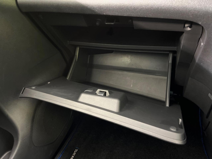 2018 Nissan Serena DAA-HC27 (UW-69ef583022dab)[23]