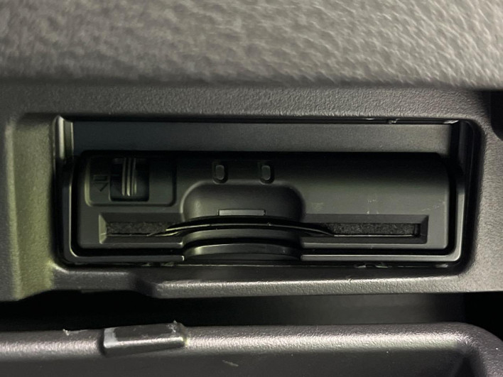 2018 Nissan Serena DAA-HC27 (UW-69ef583022dab)[10]