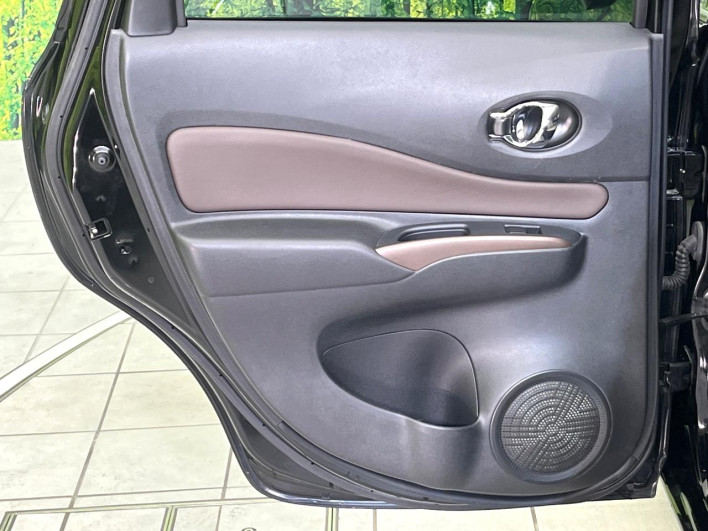 2017 Nissan Note DAA-HE12 (UW-69ef583048806)[12]