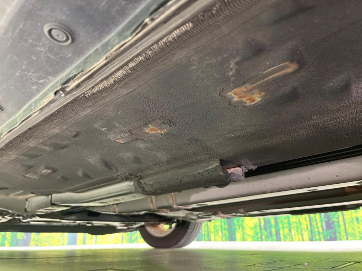 2017 Nissan Note DAA-HE12 (UW-69ef583048806)[13]