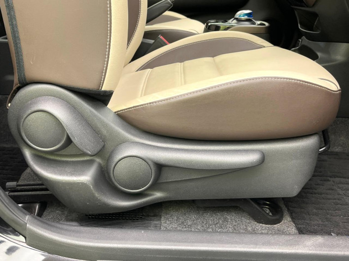 2017 Nissan Note DAA-HE12 (UW-69ef583048806)[23]