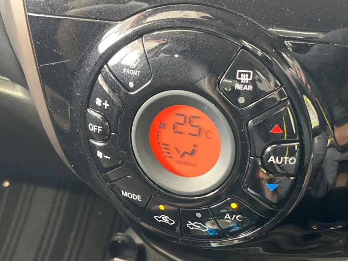 2017 Nissan Note DAA-HE12 (UW-69ef583055fa4)[26]